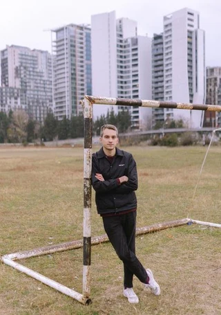 Антон Секисов