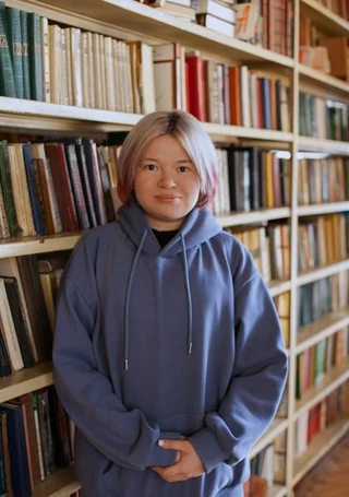 Лена Ханова